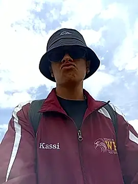 Snapshot of Cuervo_maniaco chatting on 02.13.26 Cuervo maniaco online show from 02.13.26