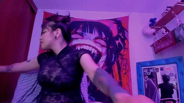 Lucyfx666 online show from 06.18.26