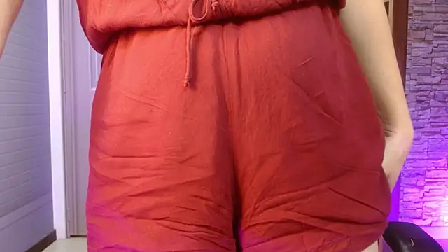 Manuela bela online show from 02.18.25