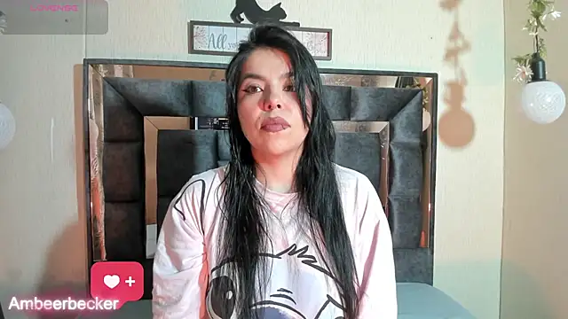 Snapshot of AmbeerBecker chatting on 12.09.24 AmbeerBecker online show from 12.09.24