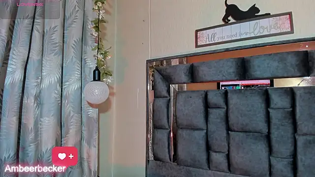 Snapshot of AmbeerBecker chatting on 02.26.25 AmbeerBecker online show from 02.26.25