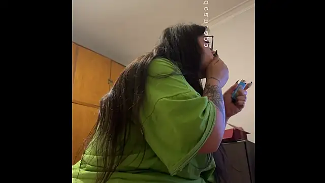 Mizztikaa online show from 11.20.25