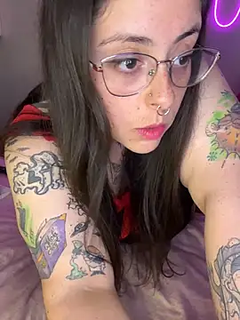 Mizztikaa online show from 11.24.25