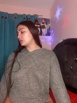 Snapshot of Nahiara_velez chatting on 12.13.24 Nahiara velez online show from 12.13.24