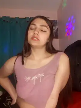 Snapshot of Nahiara_velez chatting on 12.22.24 Nahiara velez online show from 12.22.24