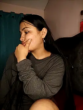 Snapshot of Nahiara_velez chatting on 02.26.25 Nahiara velez online show from 02.26.25