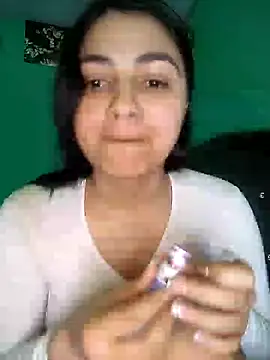 Snapshot of Nahiara_velez chatting on 06.10.26 Nahiara velez online show from 06.10.26