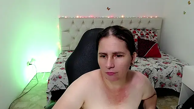 victoria jones online show from 04.23.26