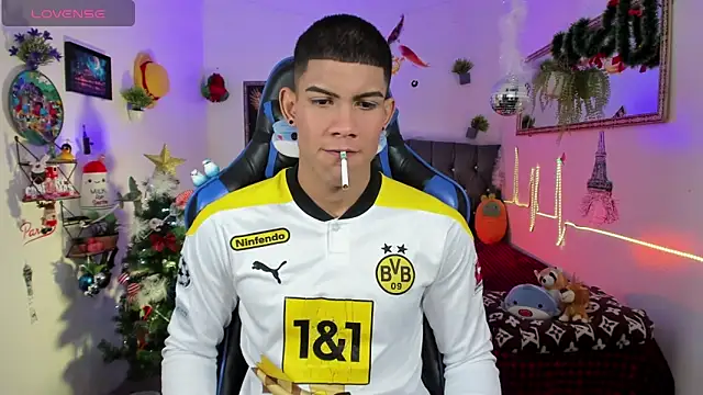 Damian latinxxx online show from 12.01.25