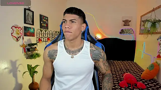 Damian latinxxx online show from 02.11.26