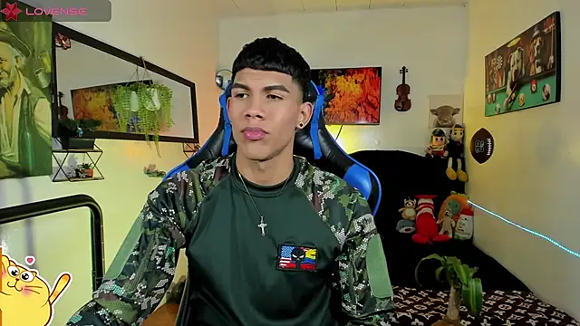Damian latinxxx online show from 04.23.26