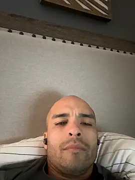 JohnnyDeep187 online show from 04.27.26