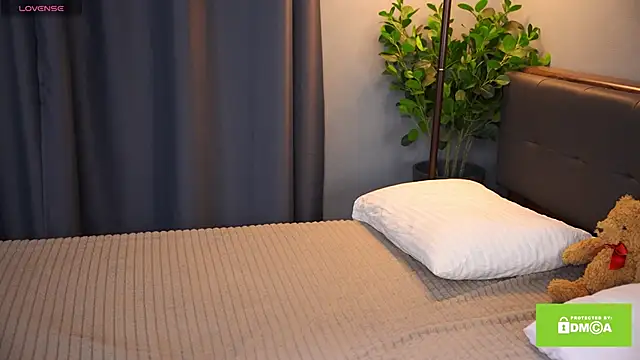 Bellacle online show from 02.16.25