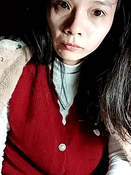 Cute20love20 online show from 12.15.24