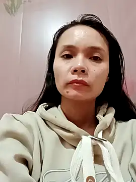 Cute20love20 online show from 12.16.24