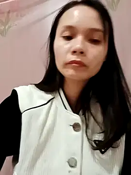 Cute20love20 online show from 12.21.24