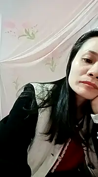 Cute20love20 online show from 12.27.24