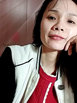 Cute20love20 online show from 12.31.24