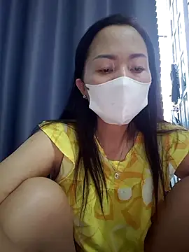 Baby-sexytits18 online show from 11.25.25