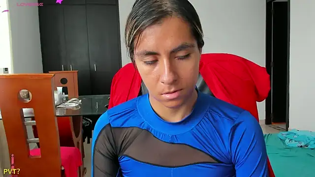 Kamilasalazar online show from 02.22.25