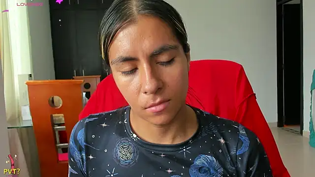 Snapshot of Kamilasalazar chatting on 02.23.25 Kamilasalazar online show from 02.23.25