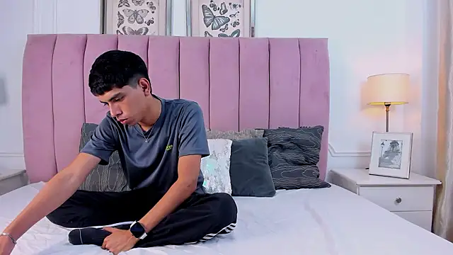 Snapshot of Santy_carrington chatting on 03.09.26 Santy carrington online show from 03.09.26