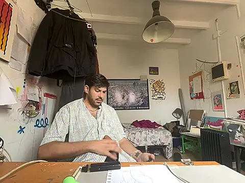 Snapshot of xxlbarcelona chatting on 04.01.26 xxlbarcelona online show from 04.01.26