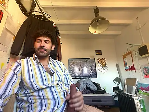 Snapshot of xxlbarcelona chatting on 04.02.26 xxlbarcelona online show from 04.02.26