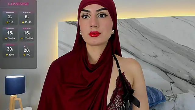 Snapshot of fatimarab chatting on 02.15.25 fatimarab online show from 02.15.25