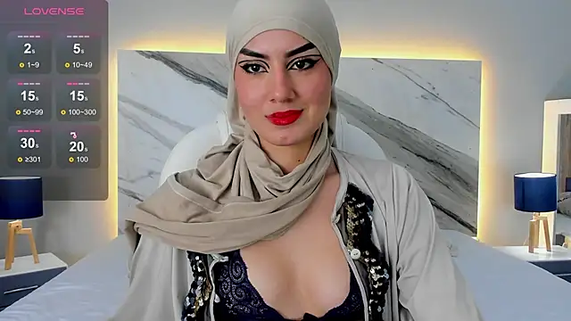 Snapshot of fatimarab chatting on 02.17.25 fatimarab online show from 02.17.25