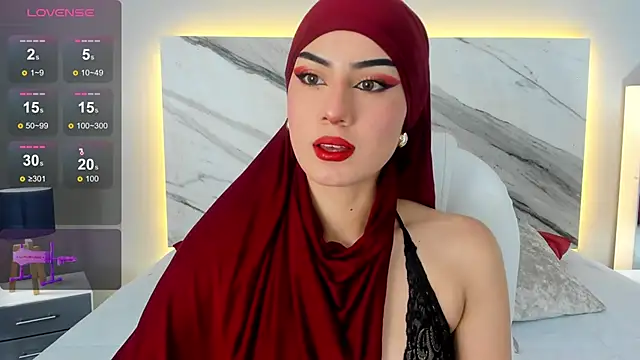 Snapshot of fatimarab chatting on 03.15.25 fatimarab online show from 03.15.25