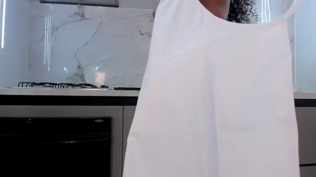 Ariella Ruiz online show from 03.11.25