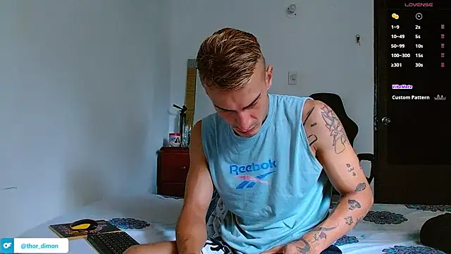 Snapshot of bray_hotboy777 chatting on 02.01.26 bray hotboy777 online show from 02.01.26