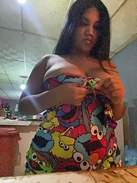 Snapshot of JennamartinyII chatting on 01.06.26 JennamartinyII online show from 01.06.26