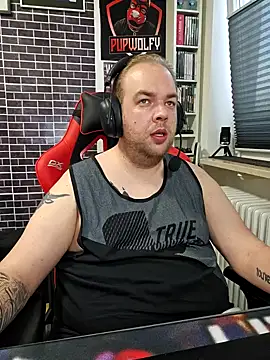 PupW0lfy online show from 12.16.24