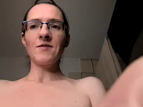 Milky hairy mommy online show from 03.18.25