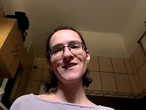 Milky hairy mommy online show from 10.17.25