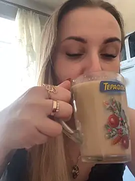 Snapshot of OlgaBuzzz chatting on 01.23.25 OlgaBuzzz online show from 01.23.25