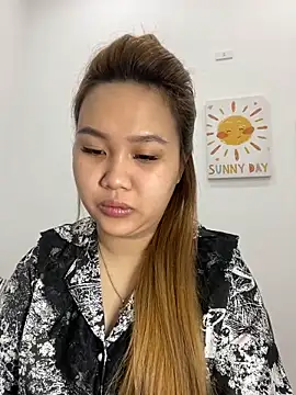 Odette68 online show from 12.23.25