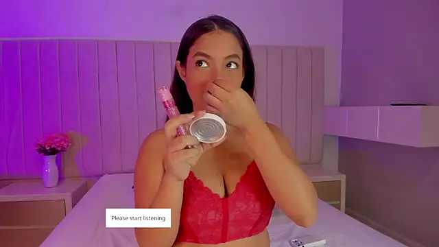 Littleolivia  online show from 02.20.26