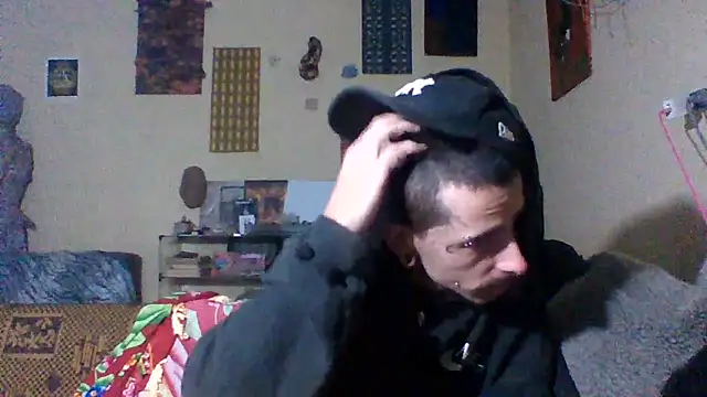 Snapshot of sellvageria chatting on 10.09.25 sellvageria online show from 10.09.25