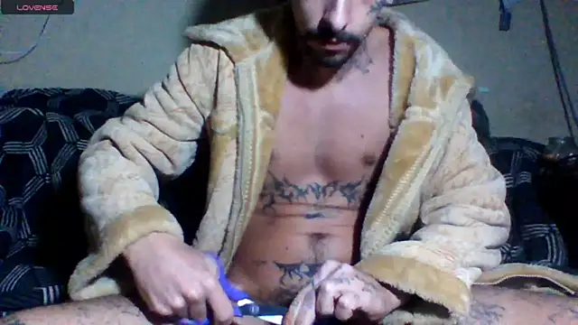 Snapshot of sellvageria chatting on 06.04.26 sellvageria online show from 06.04.26