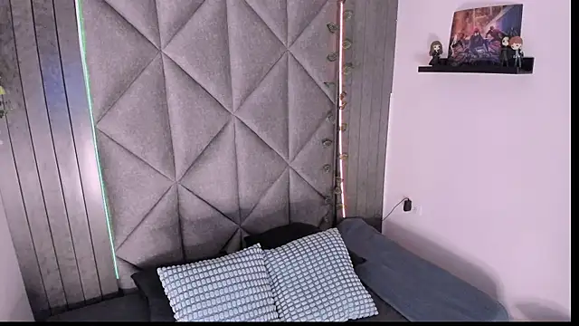 AbbyWathson online show from 10.07.25