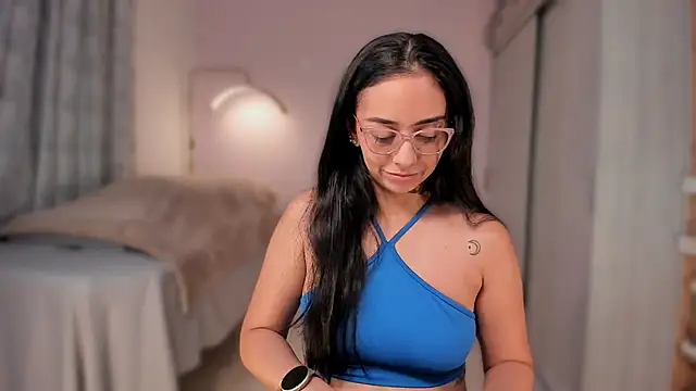 Aleja24Evans online show from 03.04.26