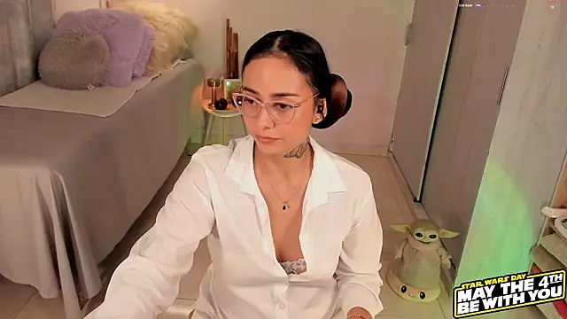 Aleja24Evans online show from 05.05.26
