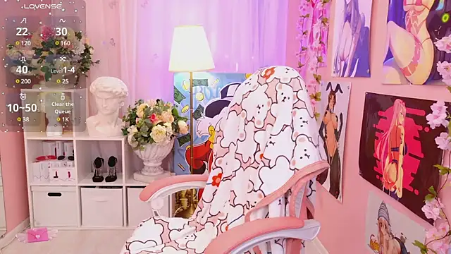 Coconut Mia online show from 01.18.25