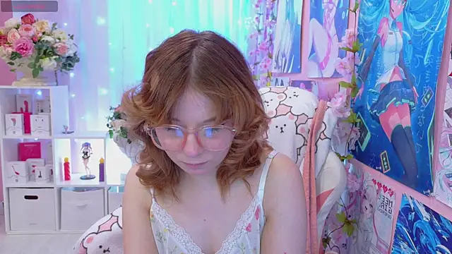 Coconut Mia online show from 05.05.26