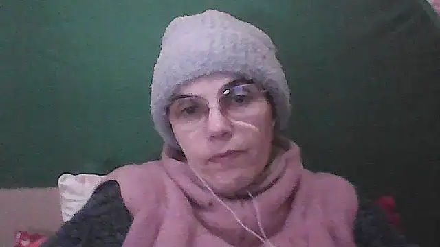 Snapshot of Musical__fantasy chatting on 12.21.25 Musical fantasy online show from 12.21.25