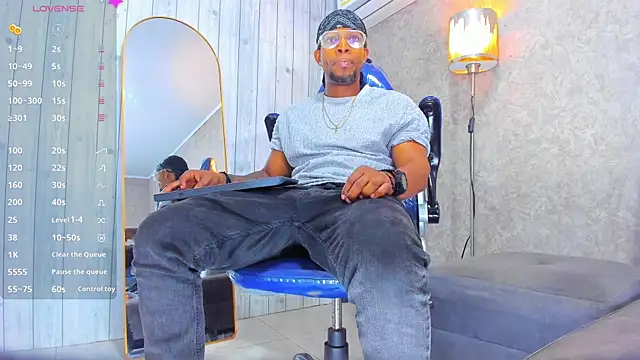 RicoBrown777  online show from 08.05.26