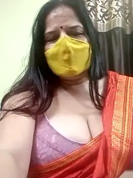 Snapshot of IndianAngle chatting on 11.01.25 IndianAngle online show from 11.01.25